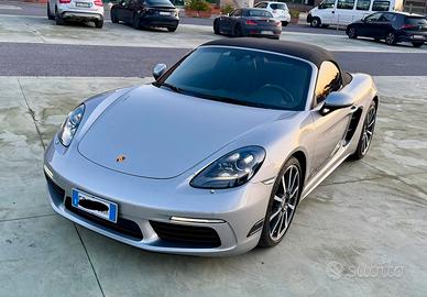 Porsche Boxster 718