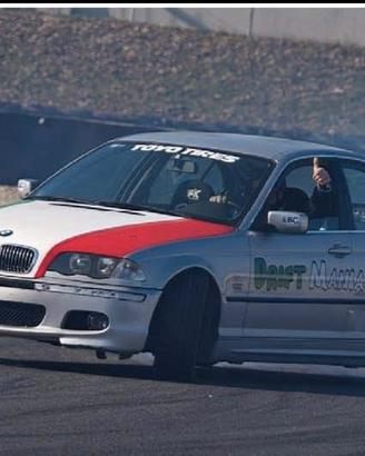 Bmw 330i e46 DRIFTING