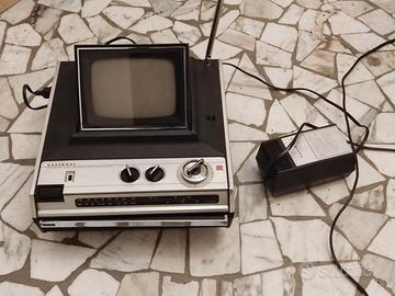 Radio televisione portatile d'epoca
