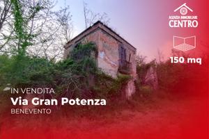 Rudere con terreno di circa 36.000mq