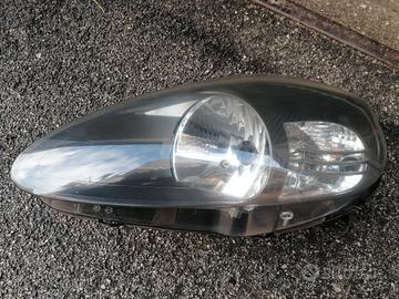 Faro Grande Punto Valeo 