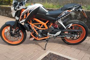 KTM Duke 390