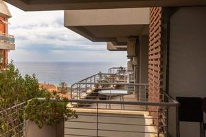 Lungomare; prestigioso 100 mq vista mare