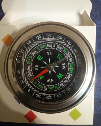 Bussola nuova