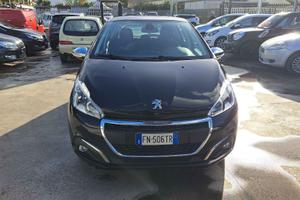Peugeot 208 PureTech 82 Allure 5 Porte
