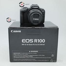 Canon R100 + 18-45 Pari al nuovo + Cover
