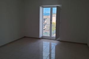 Uffici con parcheggio ristrutturati