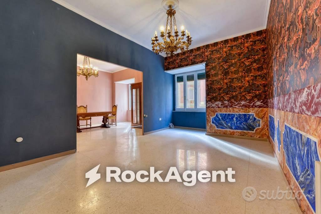 Appartamento di 197 m² con 4 locali a Napoli - Vista 6