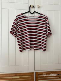 top a maniche corte Stradivarius