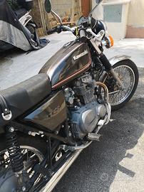 moto Kawasaki Z400