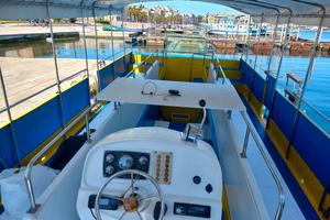 barca a visione subacquea