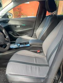 Peugeot 208 1.2 PureTech