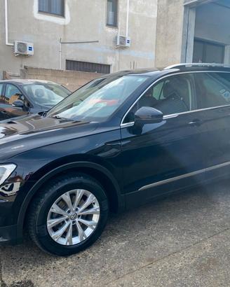 Volkswagen Tiguan 2.0 TDI SCR 4MOTION Style BlueMo