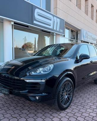 Porsche Cayenne 3.0 Diesel Platinum Edition