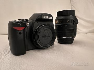 Macchina fotografica reflex nikon d60 + 18/55 mm