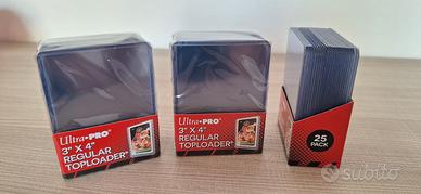 Carte Pokémon TCG + Toploader Ultra Pro