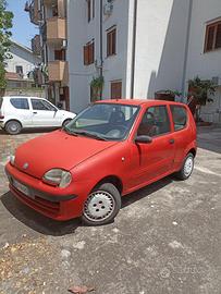 Fiat 600 benzina rosso