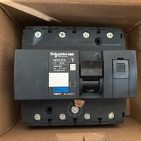 Magnetotermico Schneider 4P 40A