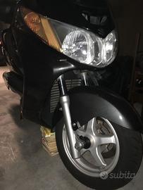 Suzuki Burgman 400 + Accessori