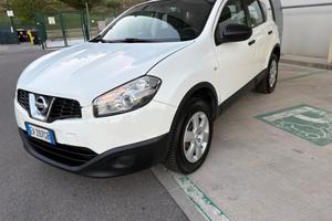 Nissan Qashqai 1.5 dCi anno 2014 garanzia 12/24.