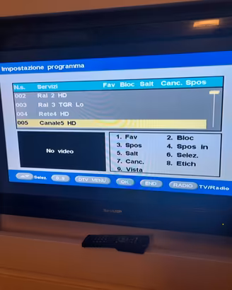 TV Sharp Aquos 32" LCD LC-32D44E-BK