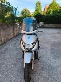Scooter Piaggio Beverly 250