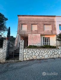 Villino semi-indipendente