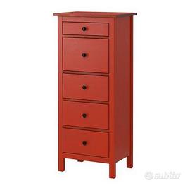 Ikea Hemnes cassettiera alta rossa