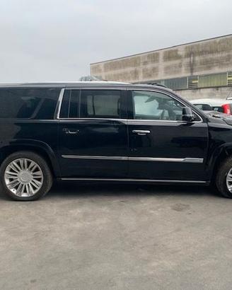 Cadillac Escalade ESV 425cv 2017 benz per ricambi