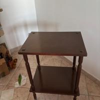 Tavolino in legno