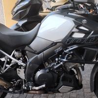 Suzuki V Strom DL 1000 - 2016
