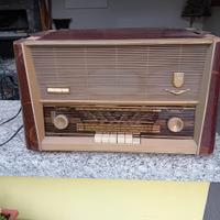 Giradischi con radio d'epoca