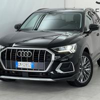 Q3 35 2.0 tdi Business Advanced s-tronic