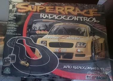 Pista radiocomandata SUPERRACE