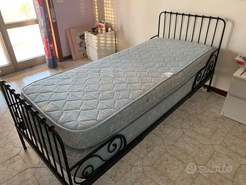 lettino  Ikea lunghezza regolabile