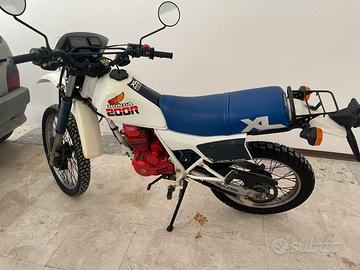 Honda xl 200r targa oro