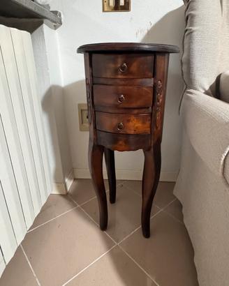 Tavolino in legno 3 cassetti