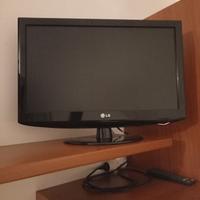 televisore LG 22 pollici