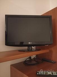 televisore LG 22 pollici