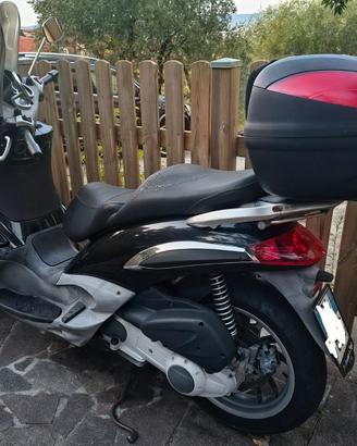 Piaggio Beverly 250