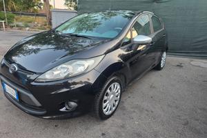 Ford Fiesta 1.4 5 porte Bz.- GPL Titanium