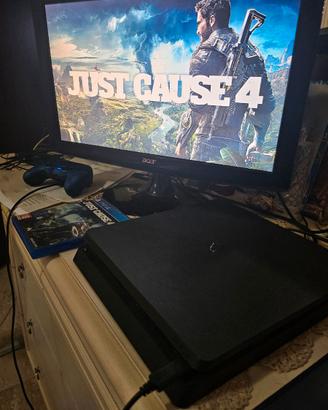 PlayStation 4 slim da 1TB,15 giochi più cuffie Pla
