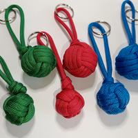 portachiavi pallina in paracord