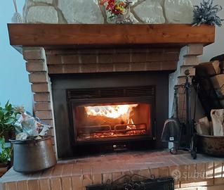 inserto camino a legna ventilato ditta Palazzetti