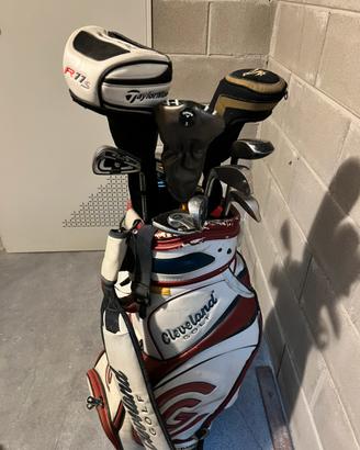 Sacche e ferri da golf