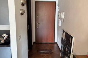 Trilocale a Como con Box Auto e Giardino
