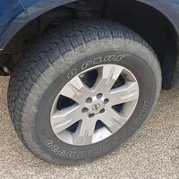 Cerchi + Gomme per Nissan Pathfinder R51