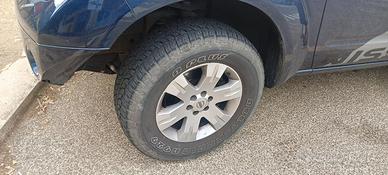 Cerchi + Gomme per Nissan Pathfinder R51