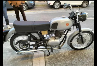 Moto epoca Gilera 124 - 4 V del 1970