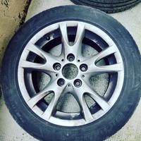 Cerchi in lega e gomme michelin 16”